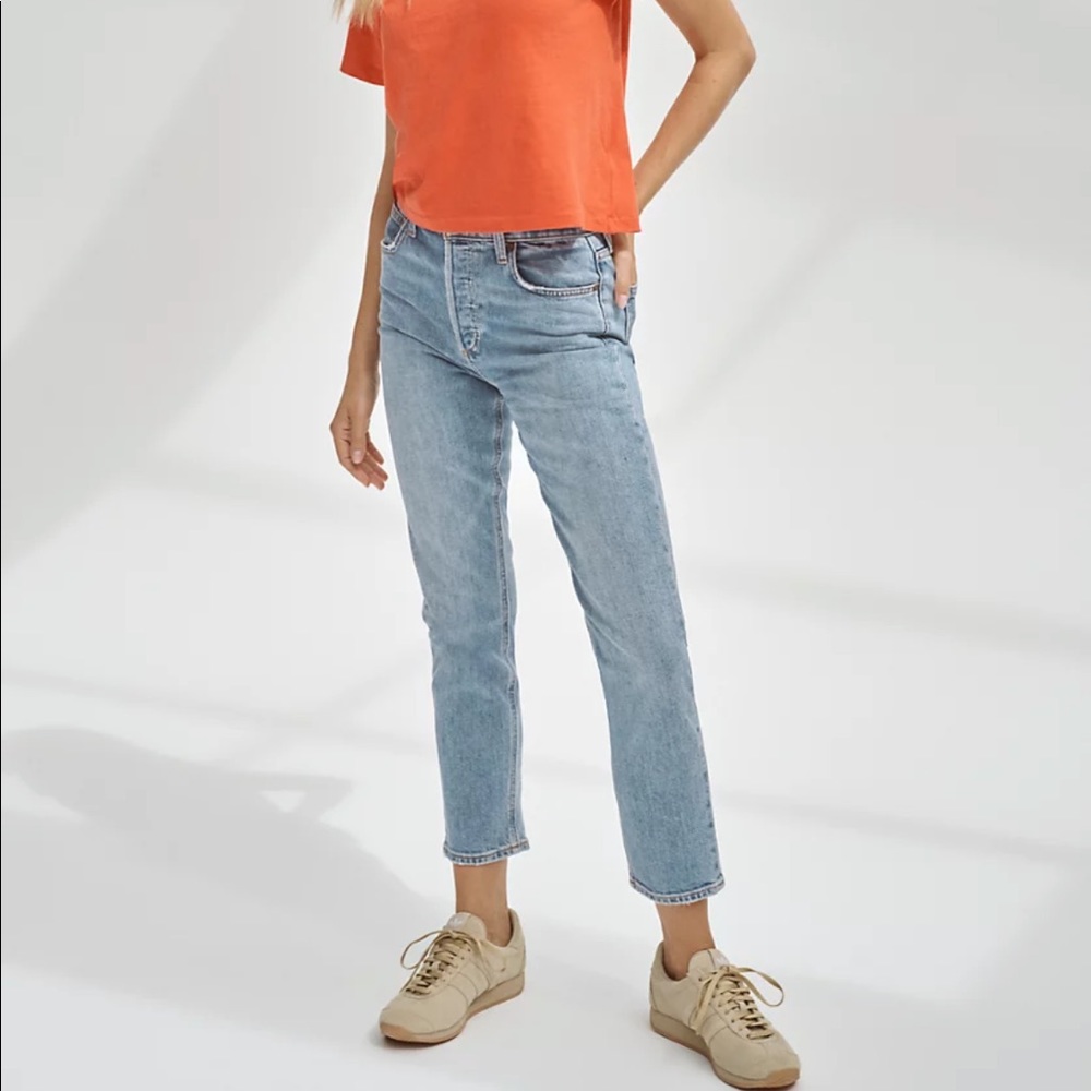 Aritiza Yoko High Rise Slim Fit denim